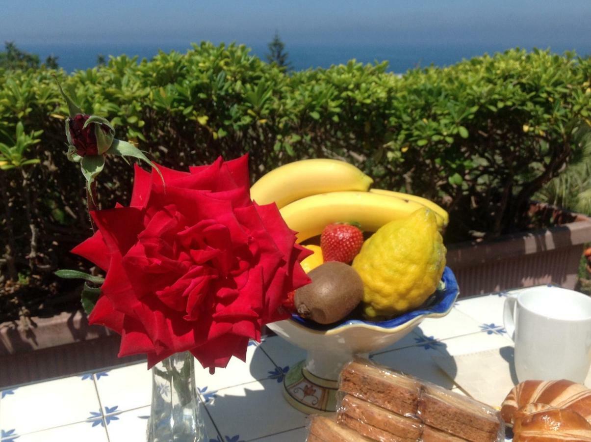 La Terrazzina Sul Tramonto Bed and Breakfast Forio di Ischia Exteriör bild