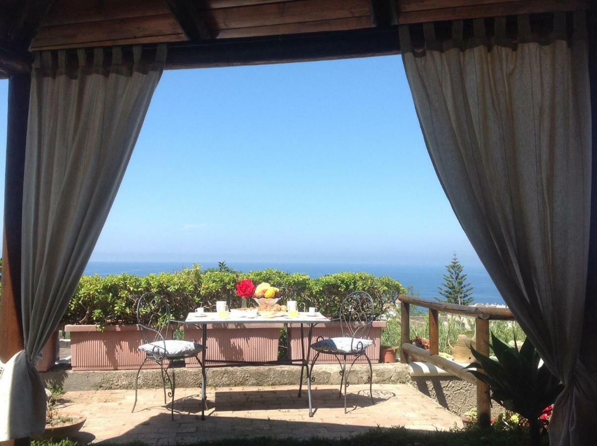La Terrazzina Sul Tramonto Bed and Breakfast Forio di Ischia Exteriör bild